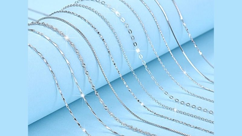 Dây chuyền bạc nữ sợi nhỏ trơn giúp tôn trọn phần cổ và xương quai xanh